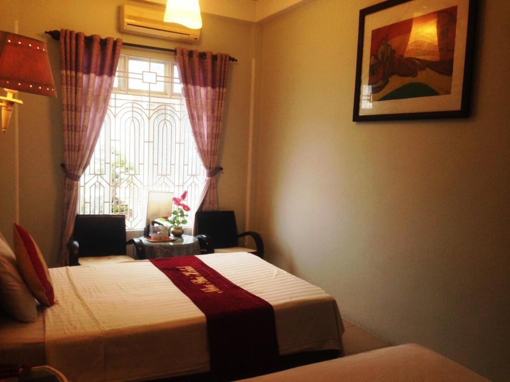 Nhu Phu Hotel Hue Eksteriør bilde